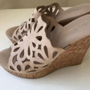 New Charles David April Cutout Wedge Sandal